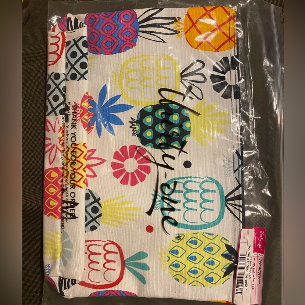 Thirty-One Zipper Pouch